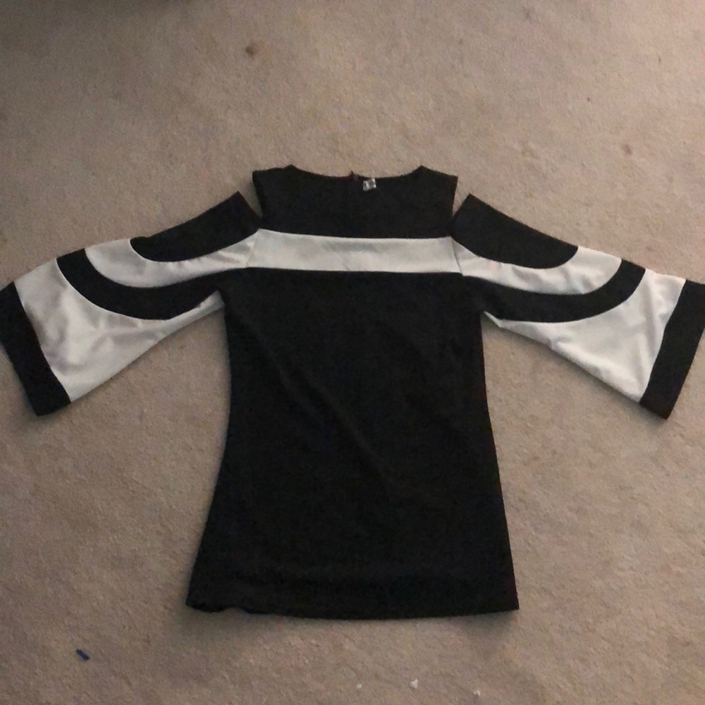 Black and white open shoulder bell sleeve blouse
